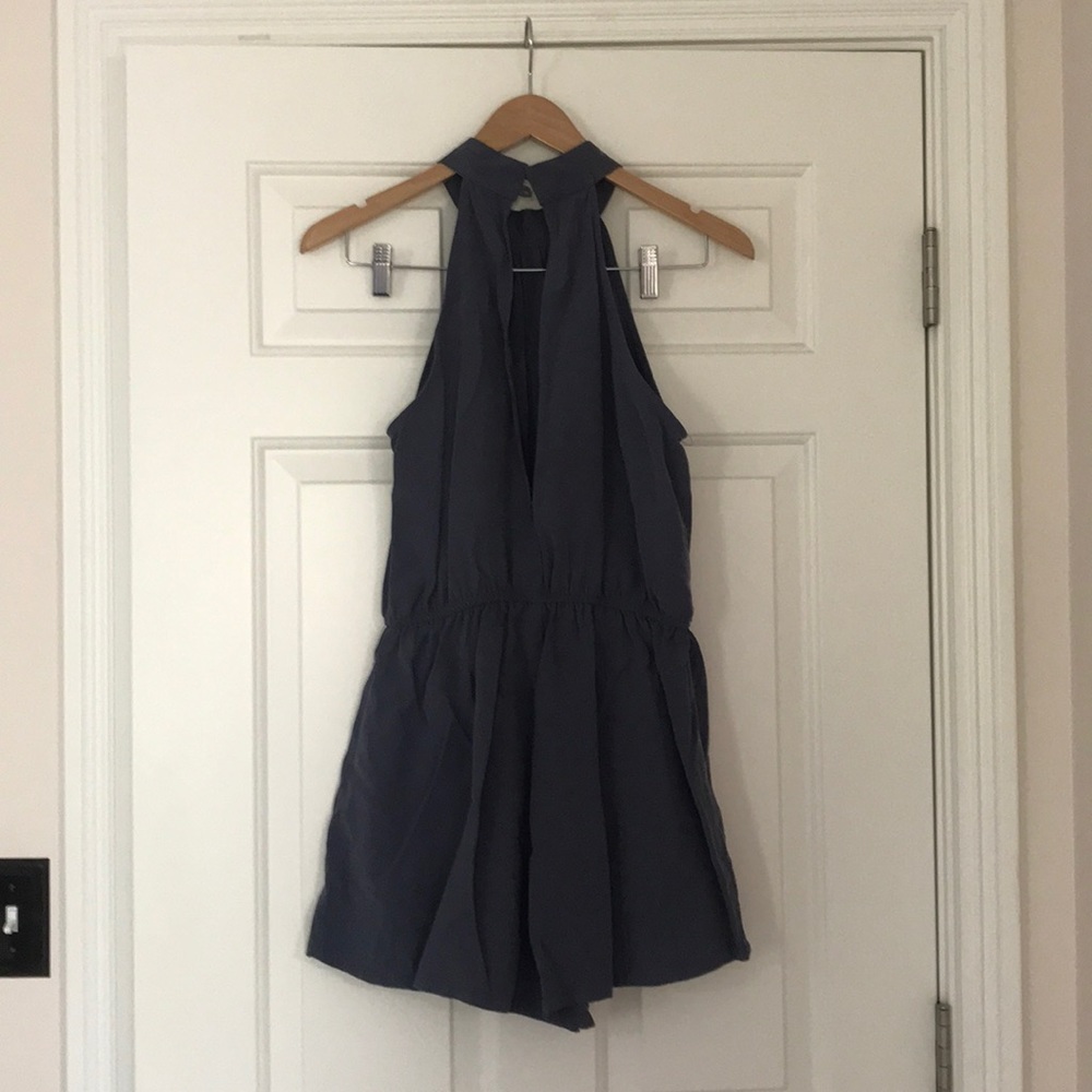 summer romper - Picture 2 of 2